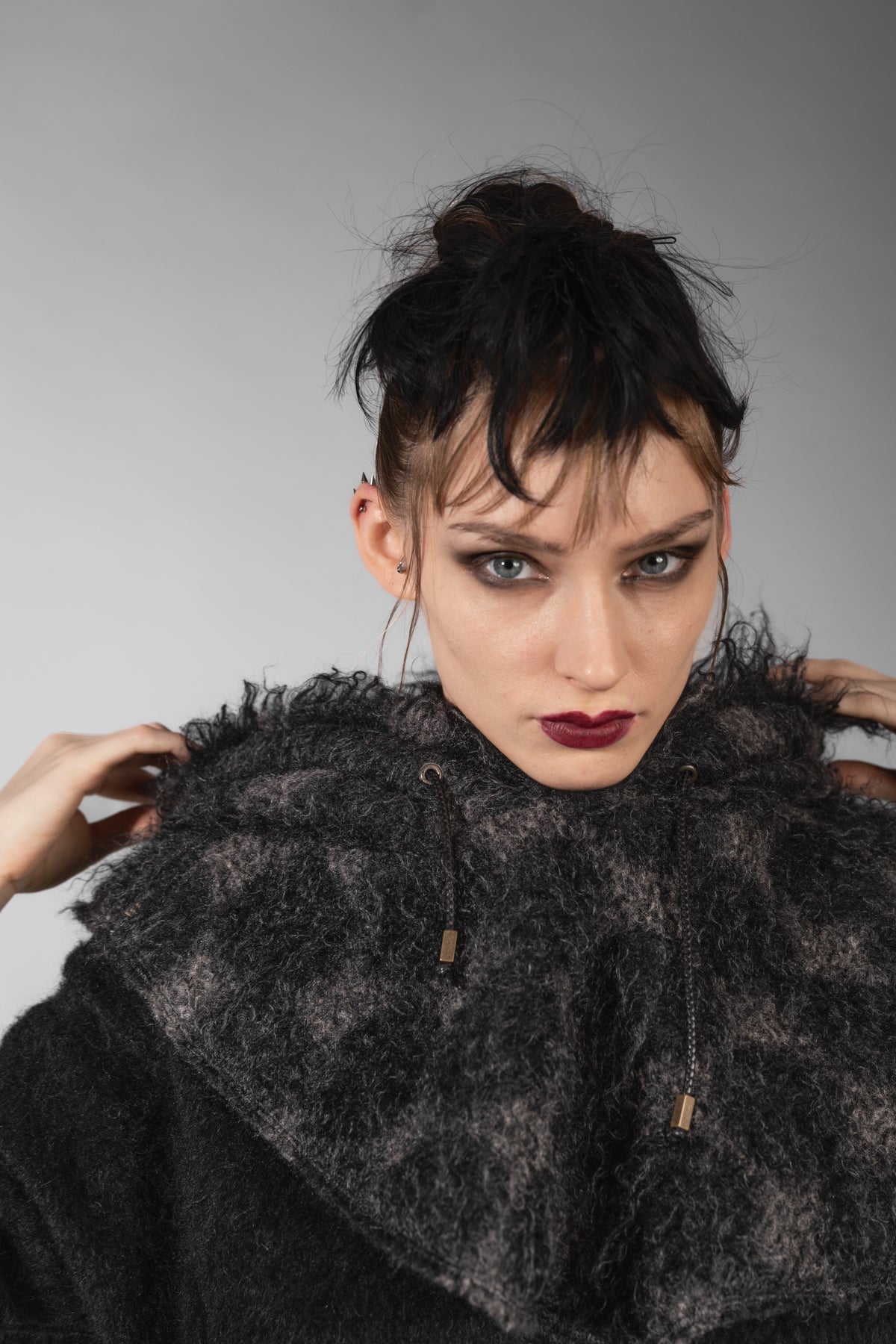 eigensinnig wien | Bingen | Ausgefallene Designer Balaclava aus Mohair in Schwarz