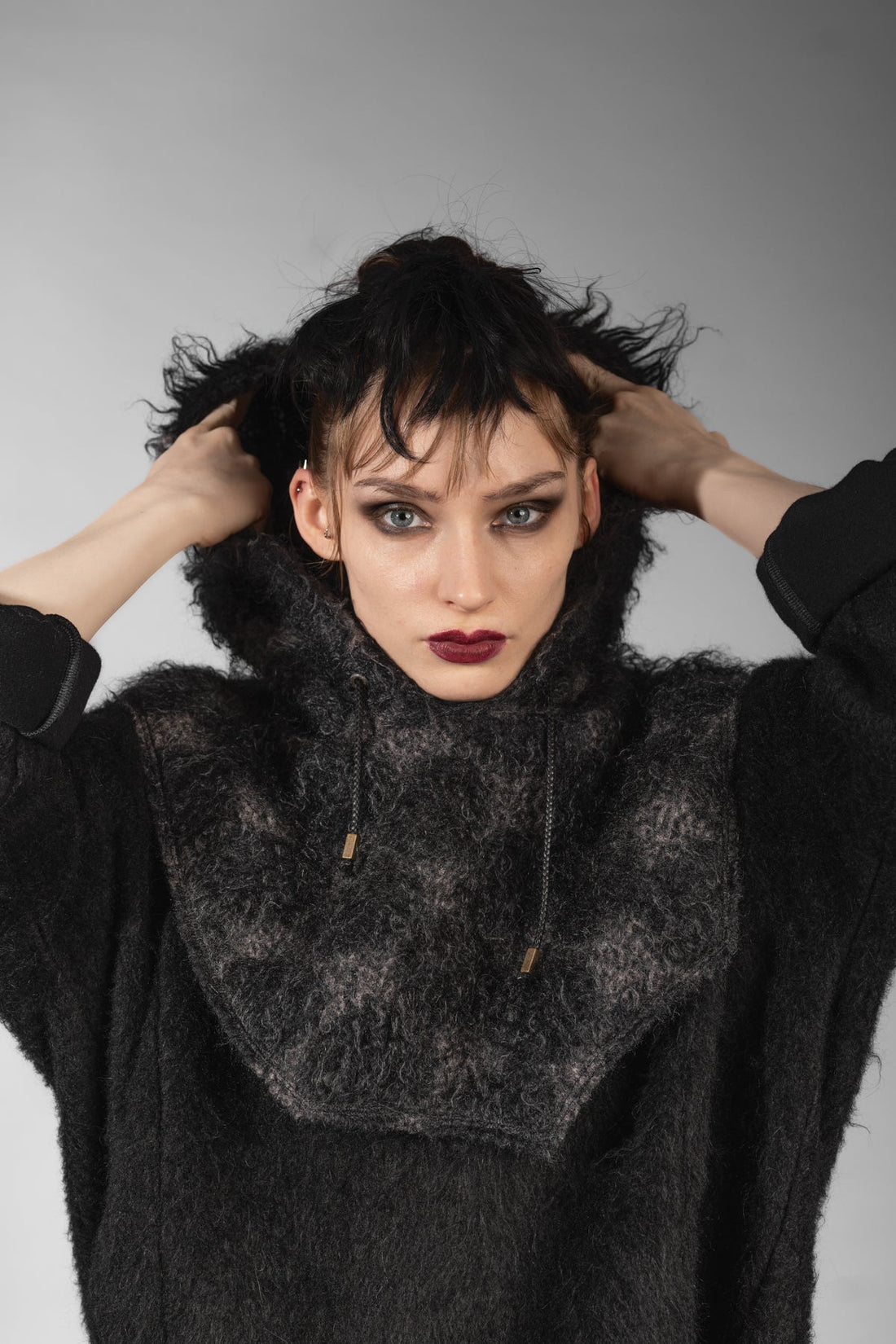 eigensinnig wien | Bingen | Ausgefallene Designer Balaclava aus Mohair in Schwarz