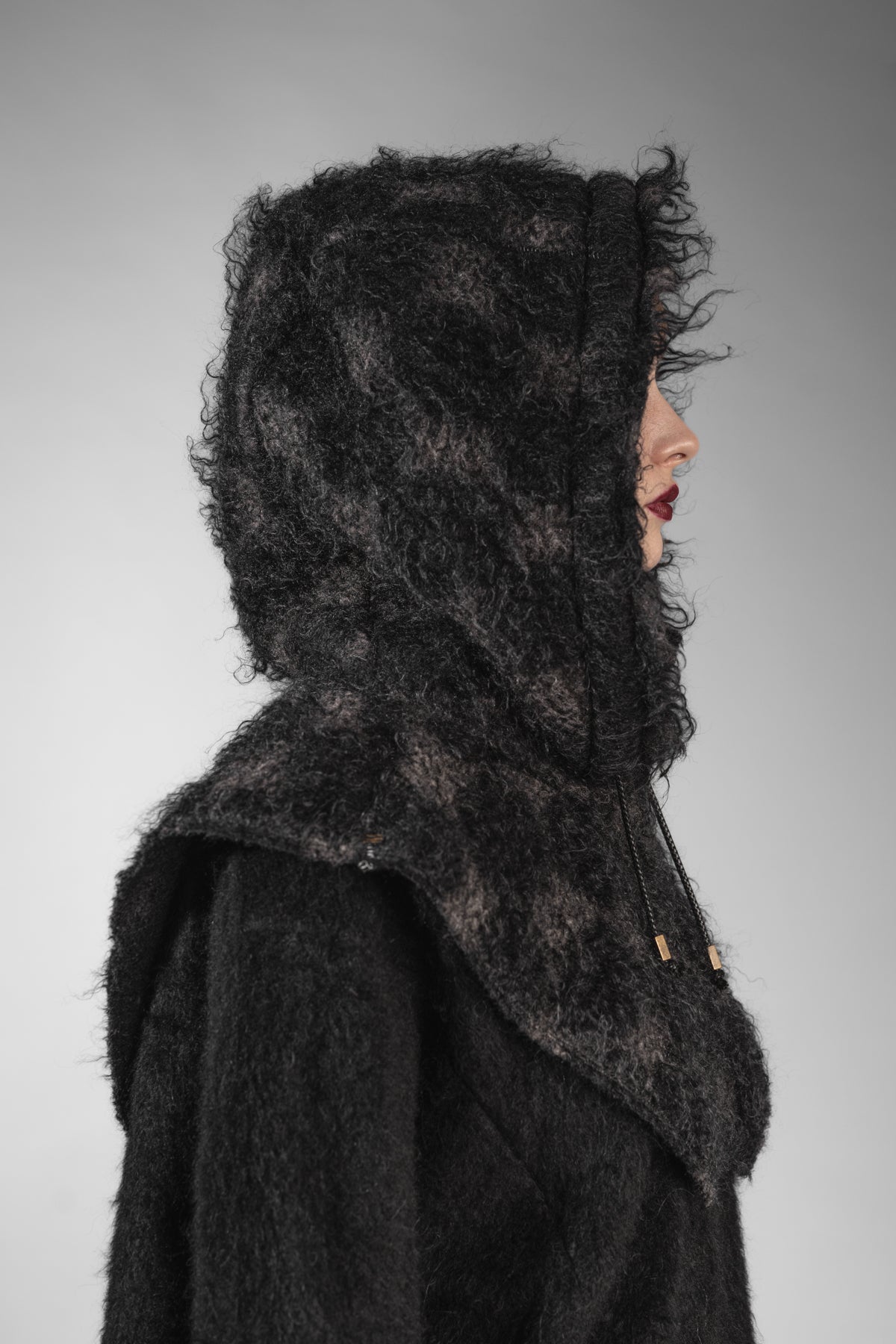 eigensinnig wien | Bingen | Ausgefallene Designer Balaclava aus Mohair in Schwarz