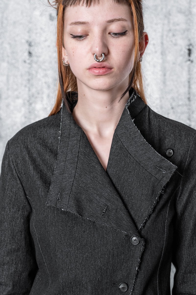 eigensinnig wien | Camus | Außergewöhnliche Jeansjacke für Damen in Grau