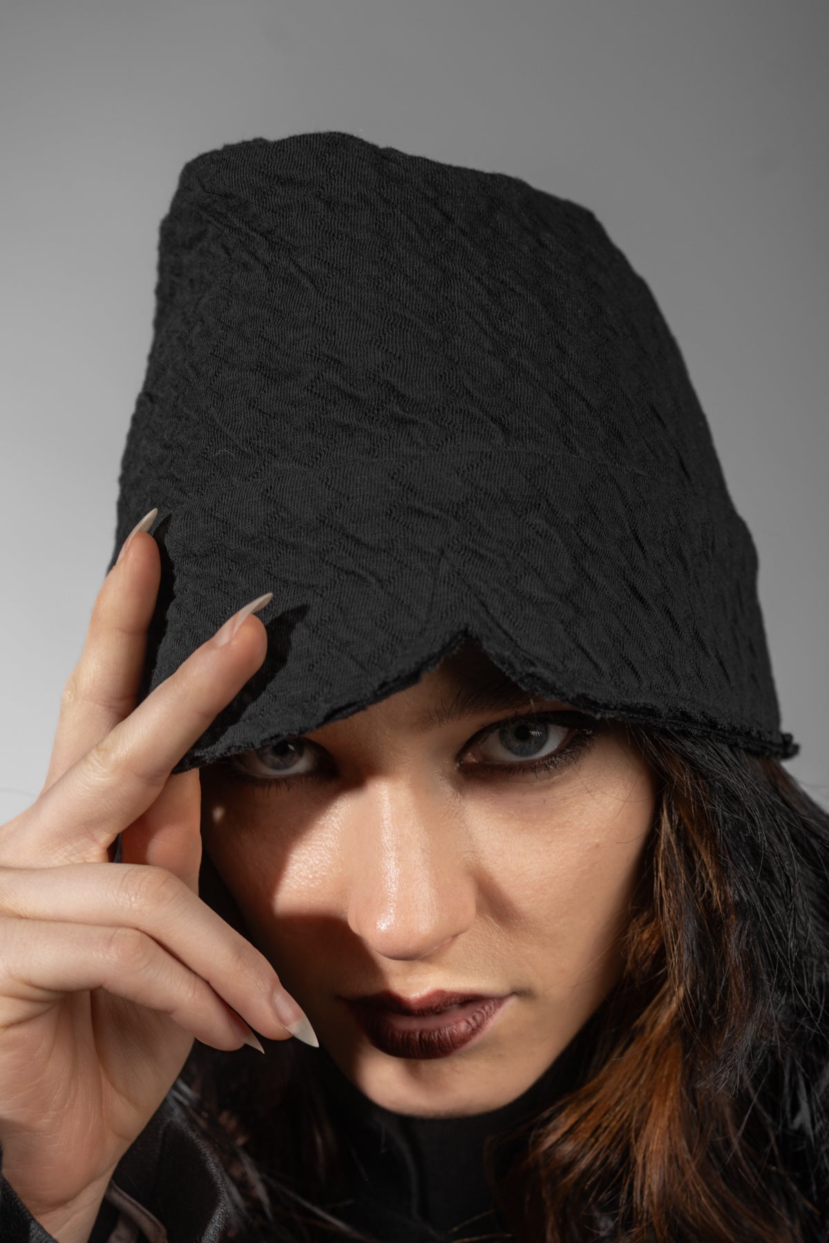 eigensinnig wien | Chaplin | Schwarzer Winter Bucket Hat für Herren und Damen aus Merinowolle