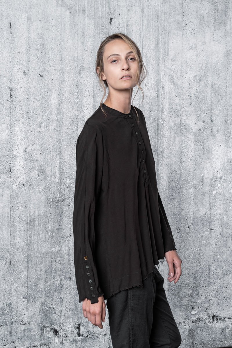 eigensinnig wien | Curie | Oversize Bluse in Schwarz-Braun