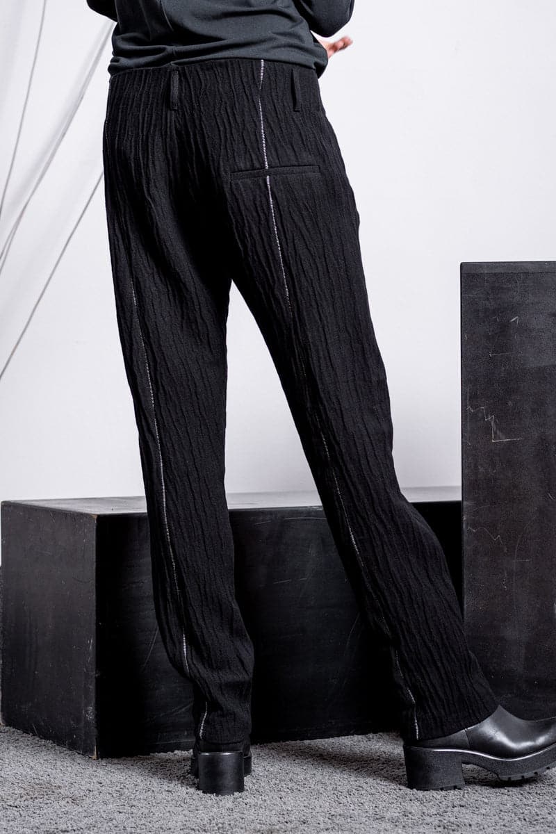 eigensinnig wien | Didion | Schmale, elegante Damenhose aus Wolle in Schwarz