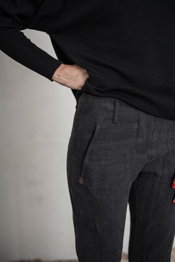 eigensinnig wien |  Didion | Slim Fit Damenhose aus leichtem Leinen in anthrazit