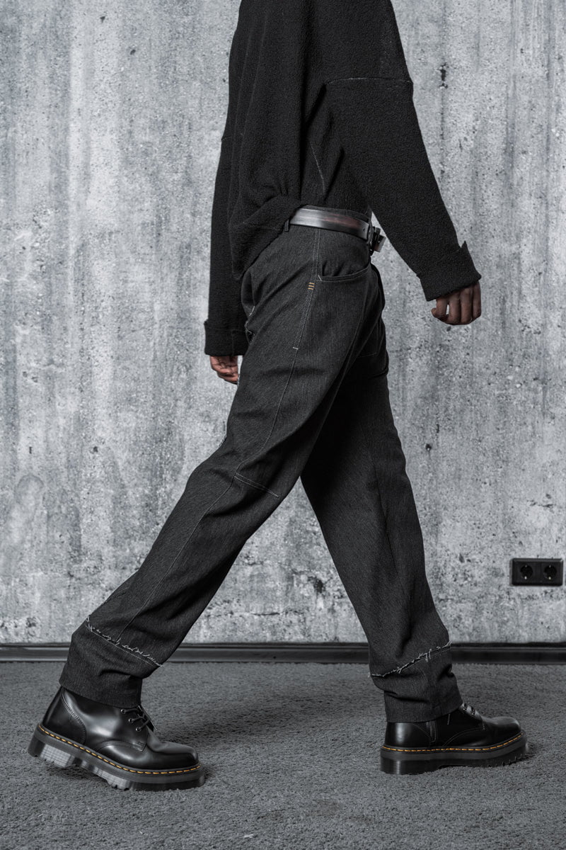 eigensinnig wien | FeuPop | Ausgefallener Herren Jeansanzug in Dunkelgrau