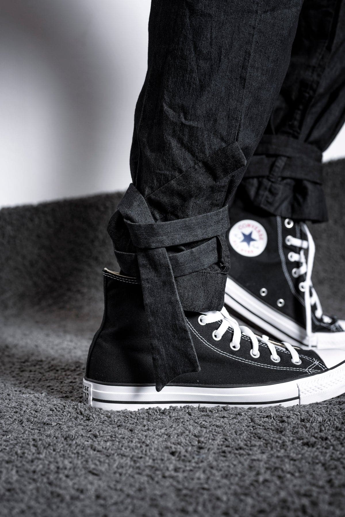 eigensinnig wien | Feyerabend | Designer Jogpants aus Baumwolle in Marineblau