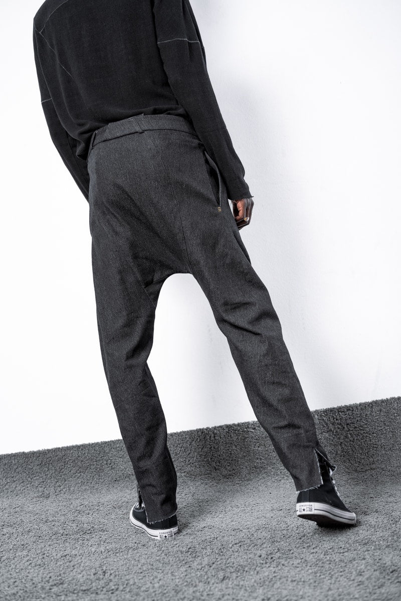 eigensinnig wien | Goethe | Baggy Jeans für Damen und Herren aus Baumwolle in Grau