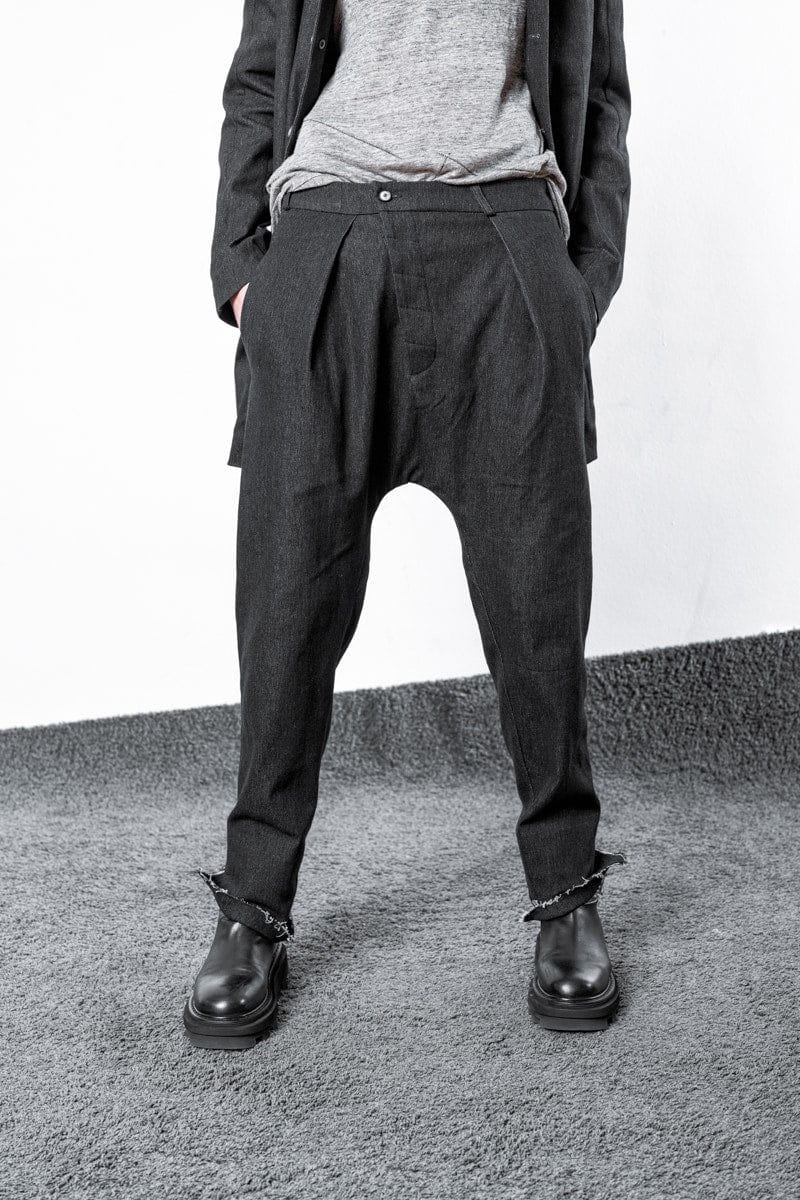 eigensinnig wien | Goethe | Baggy Jeans für Damen und Herren aus Baumwolle in Grau