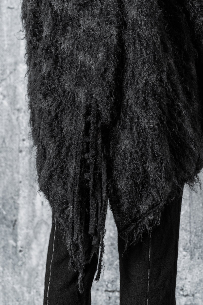 eigensinnig wien | Heraklit | Exklusiver, schwarzer Mohair Mantel für Damen im Winter