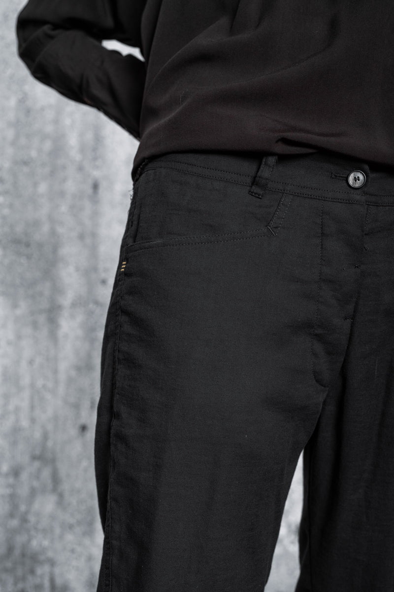 eigensinnig wien | Kierkegaard | Schwarze Chino Hose für Damen aus Baumwolle