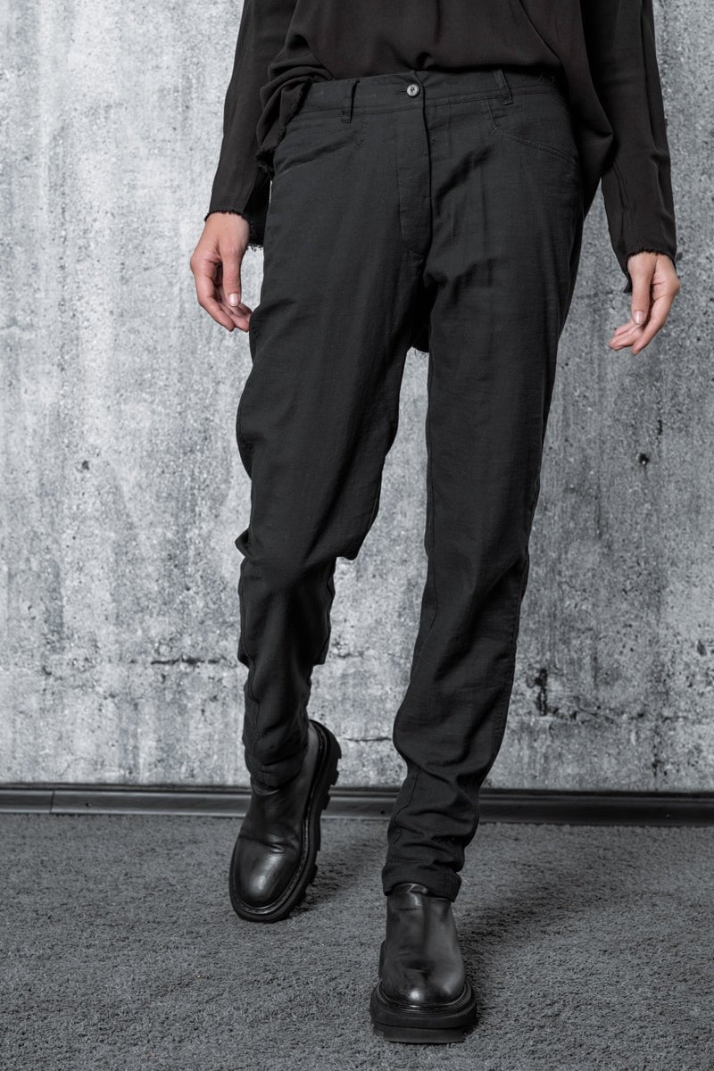 eigensinnig wien | Kierkegaard | Schwarze Chino Hose für Damen aus feinster Baumwolle