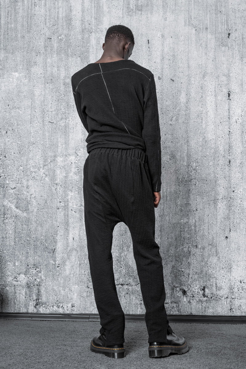 eigensinnig wien | Medea | Schwarze Strickhose aus Wolle für Damen und Herren