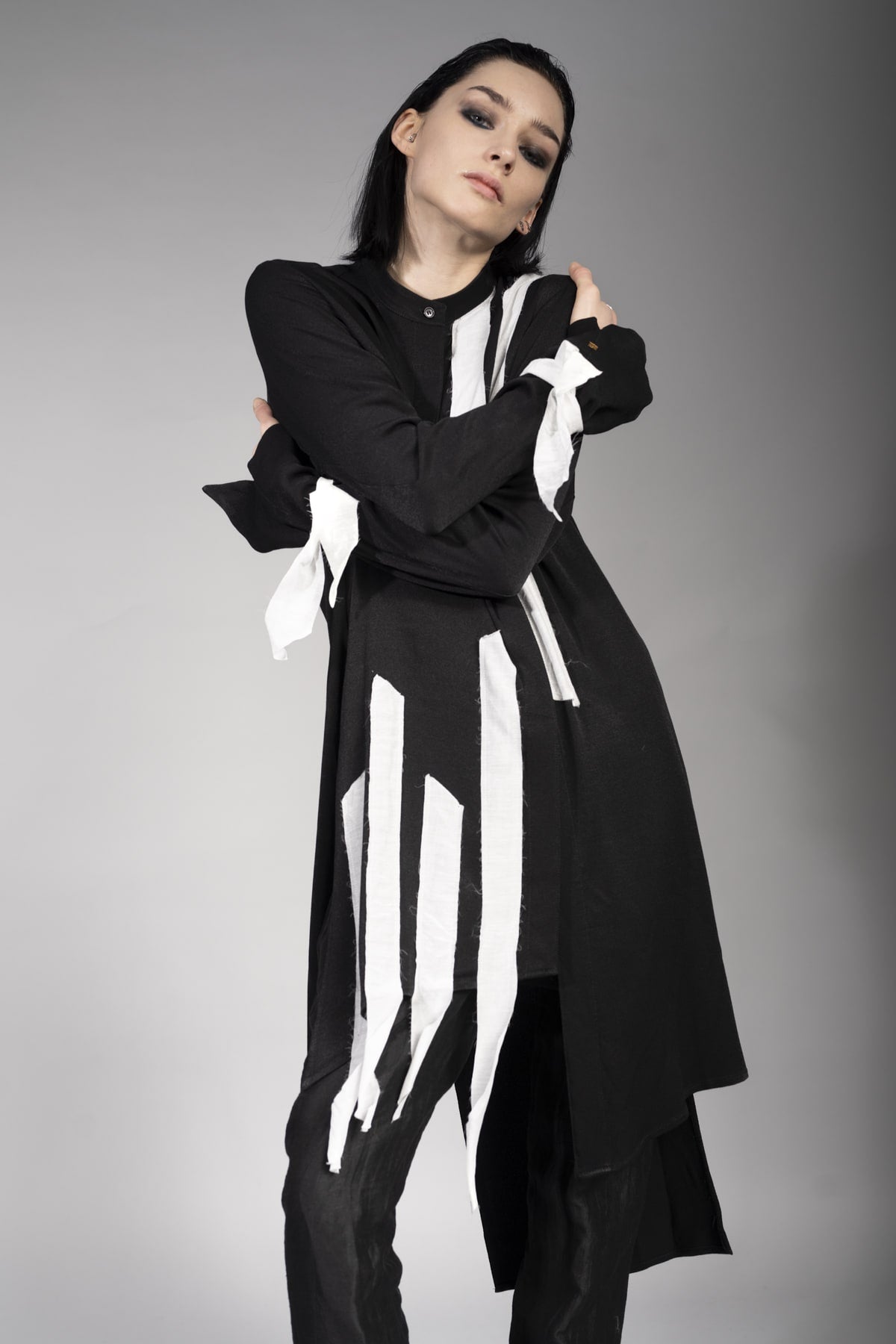 eigensinnig wien | PJ | Elegantes Blusenkleid im extravaganten Grunge Style