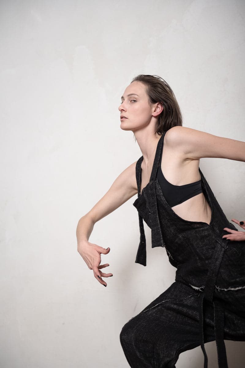 eigensinnig wien | Rilke | Leinen Jumpsuit in schwarz