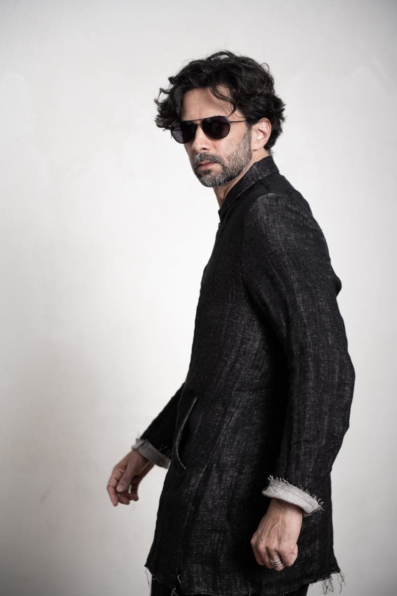 eigensinnig wien | Roquentin | Herren Leinen Kurzmantel mit Zip in Schwarz