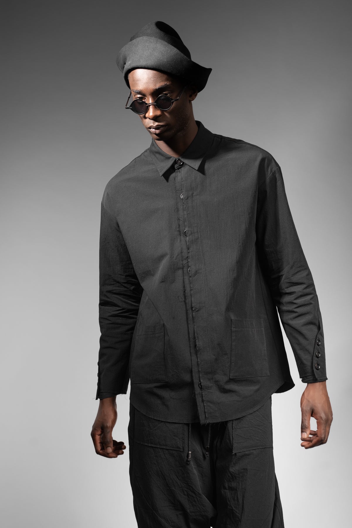 eigensinnig wien | Thoreau | Schwarze Designer Hemdjacke aus japanischer Baumwolle