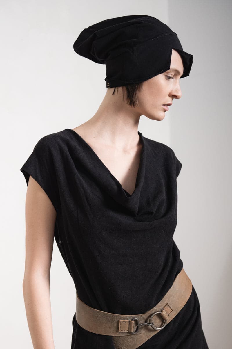 eigensinnig wien | Weil | Lange Bluse und leichtes Sommerkleid aus Leinen in schwarz