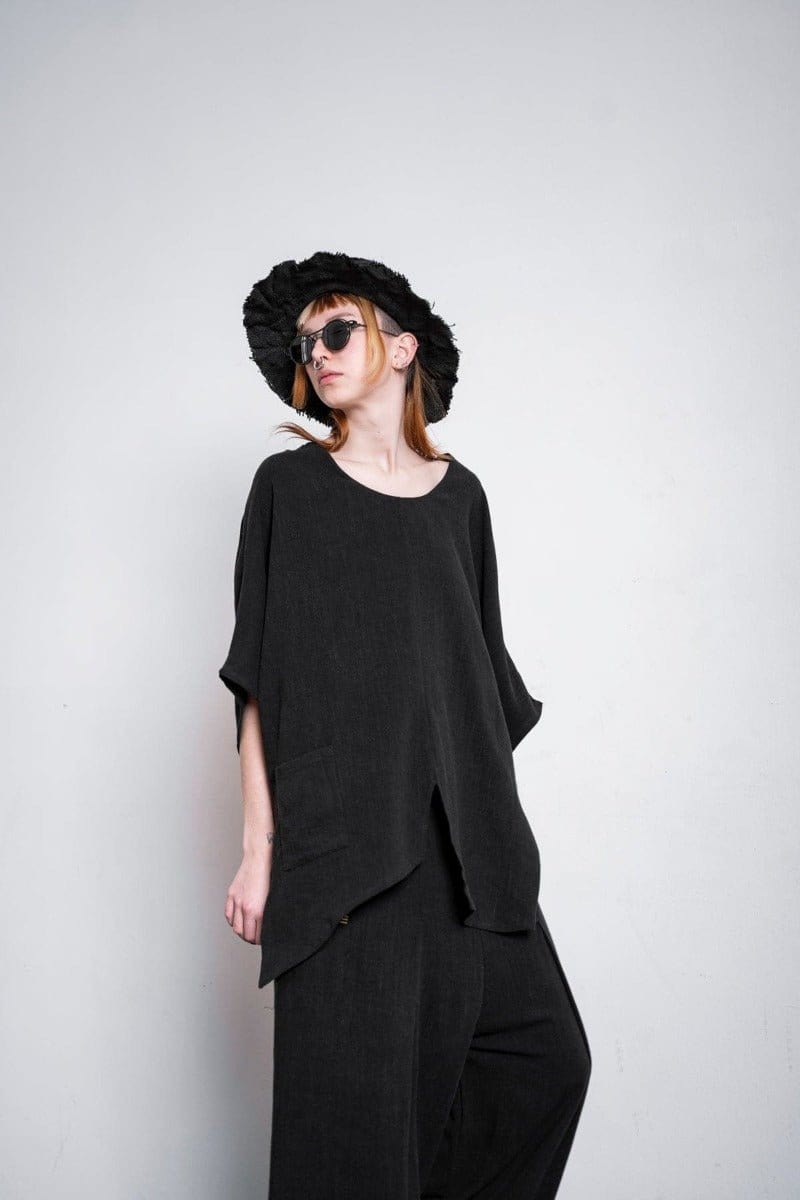 eigensinnig wien | Zizek | Schwarzes Oversize Leinen Longshirt für Damen und Herren