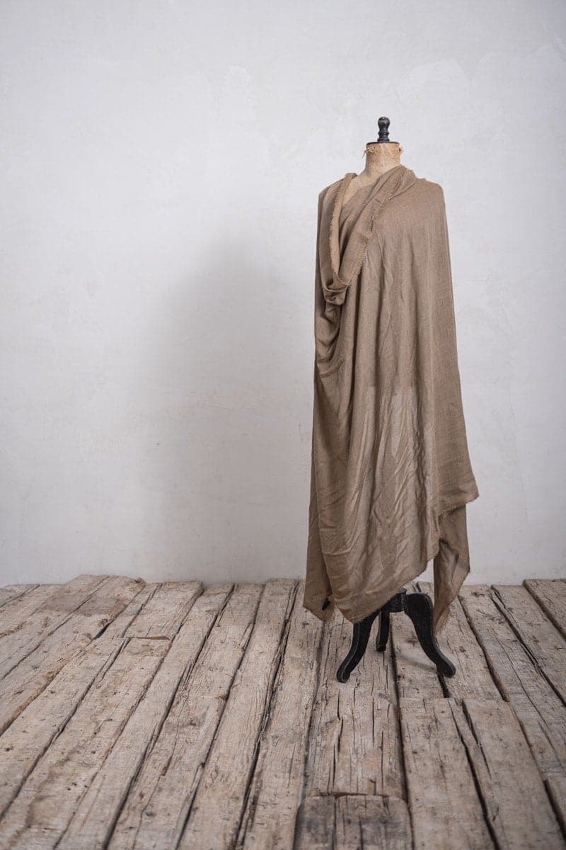 Faliero Sarti | Azzurra | Besonderer Kaschmirschal aus weichem Kaschmir-Modal-Stoff für Frühling und Sommer in braun