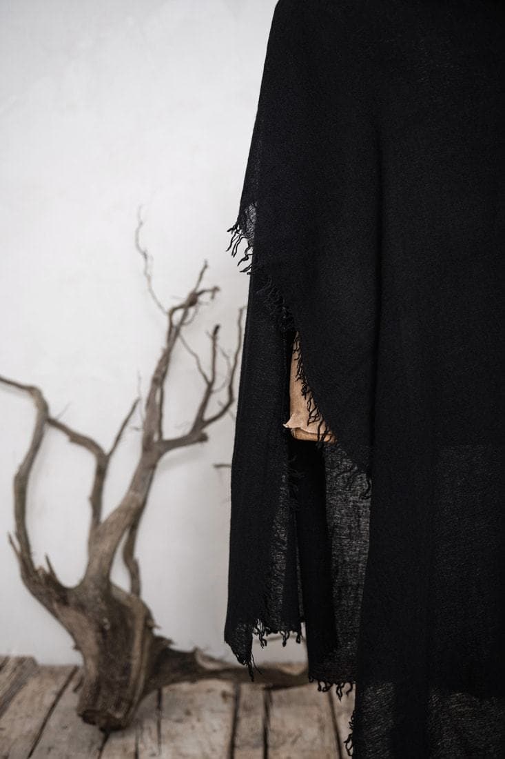 Faliero Sarti | Chiara/U | Feinster Kaschmir-Seidenschal, edel in schwarz