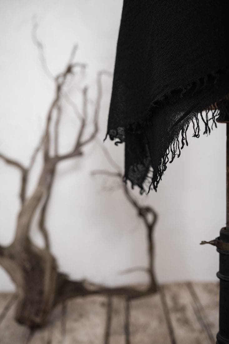 Faliero Sarti | Chiara/U | Feinster Kaschmir-Seidenschal, edel in schwarz