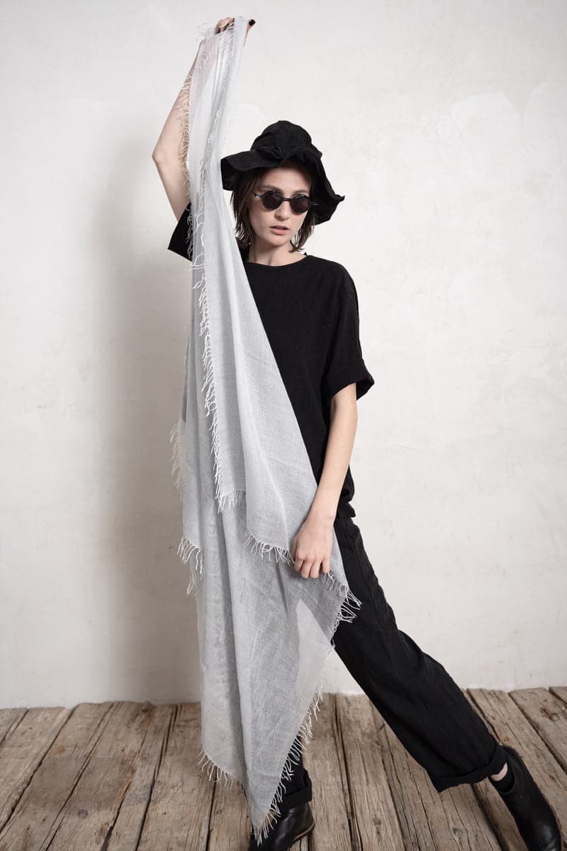 Faliero Sarti | Lolly | Edler Kaschmir-Seiden-Schal für den Frühling und Sommer in weiß