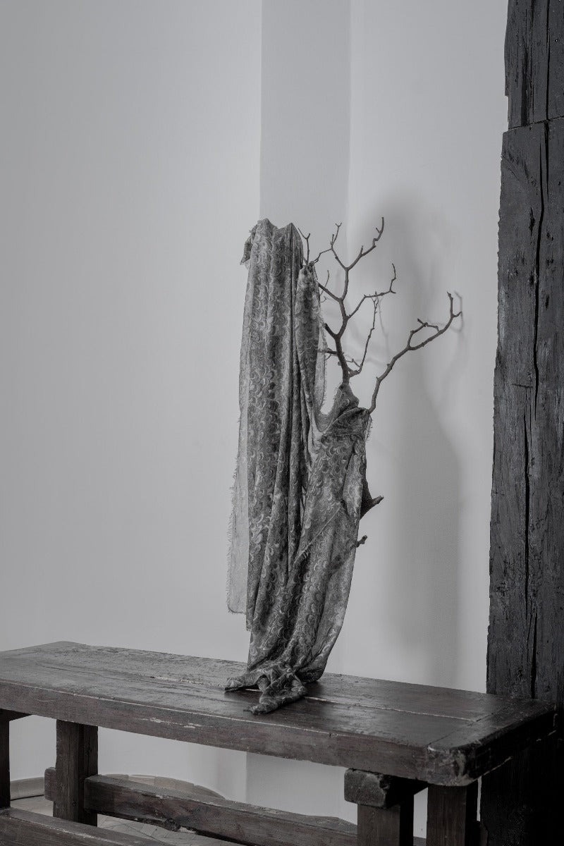 Faliero Sarti | Multipapiro | Weicher Schal mit Allover-Print in Grau