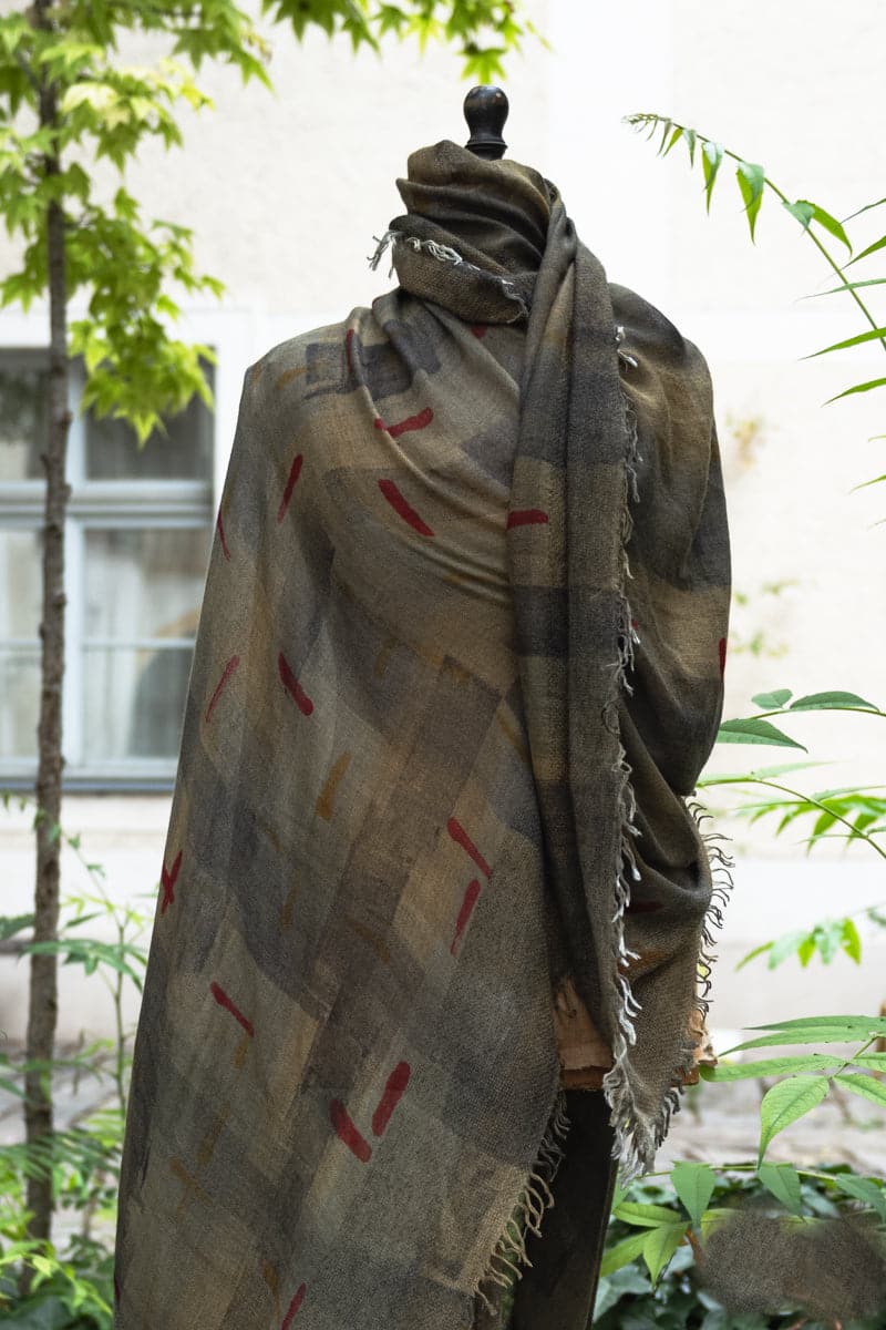 Faliero Sarti | Teodorata | Außergewöhnlicher Wolle-Seidenschal mit speziellem Muster in grün