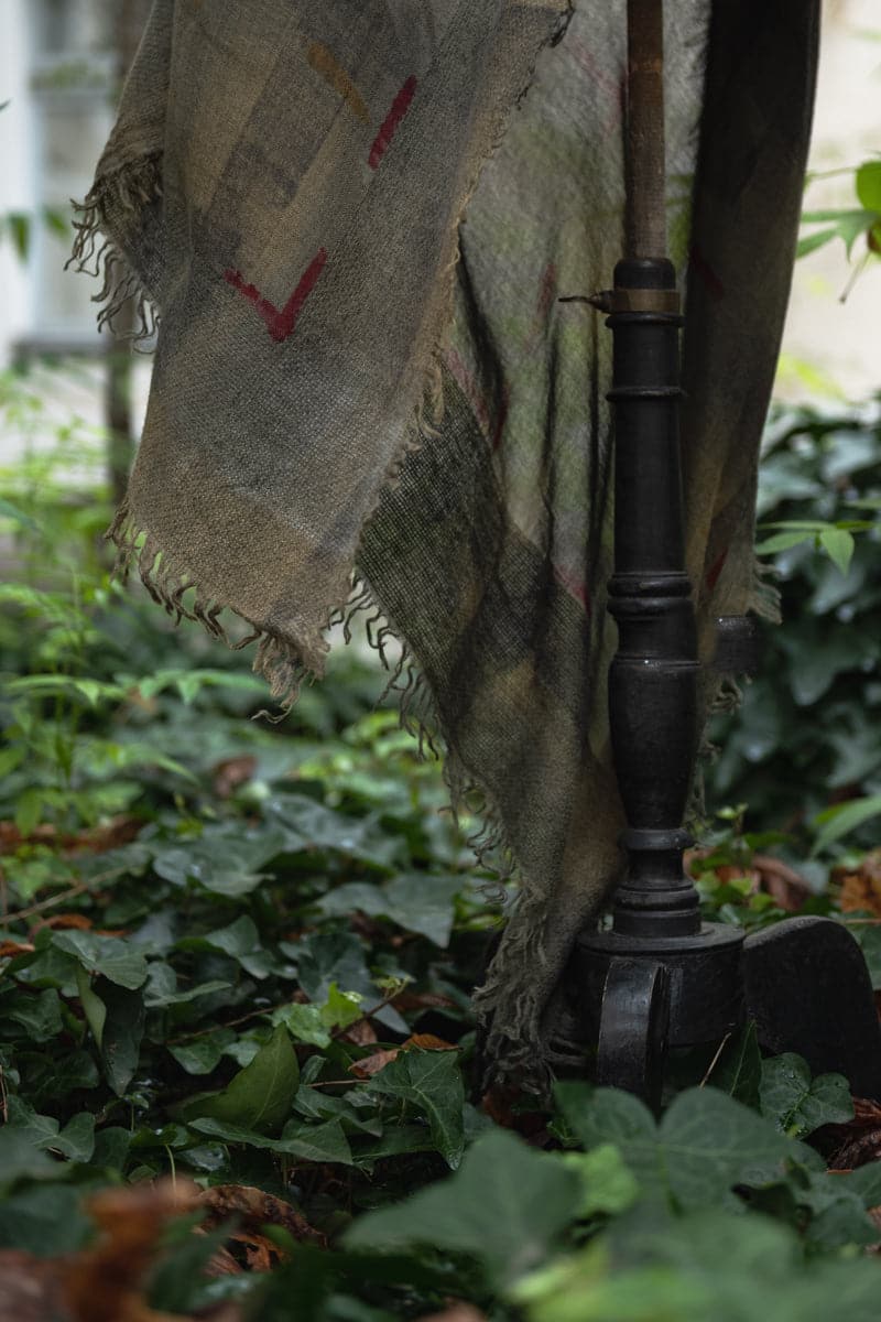 Faliero Sarti | Teodorata | Außergewöhnlicher Wolle-Seidenschal mit speziellem Muster in grün