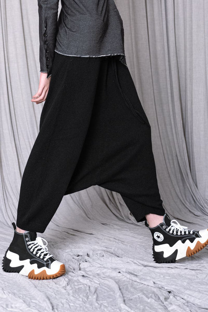 DM131 Knitted Sarouel Pants | Forme d\'Expression