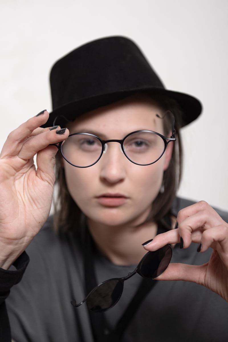 Rigards | RG1038ST | Ovale Sonnenbrille in Schwarz mit Clip On für Damen und Herren