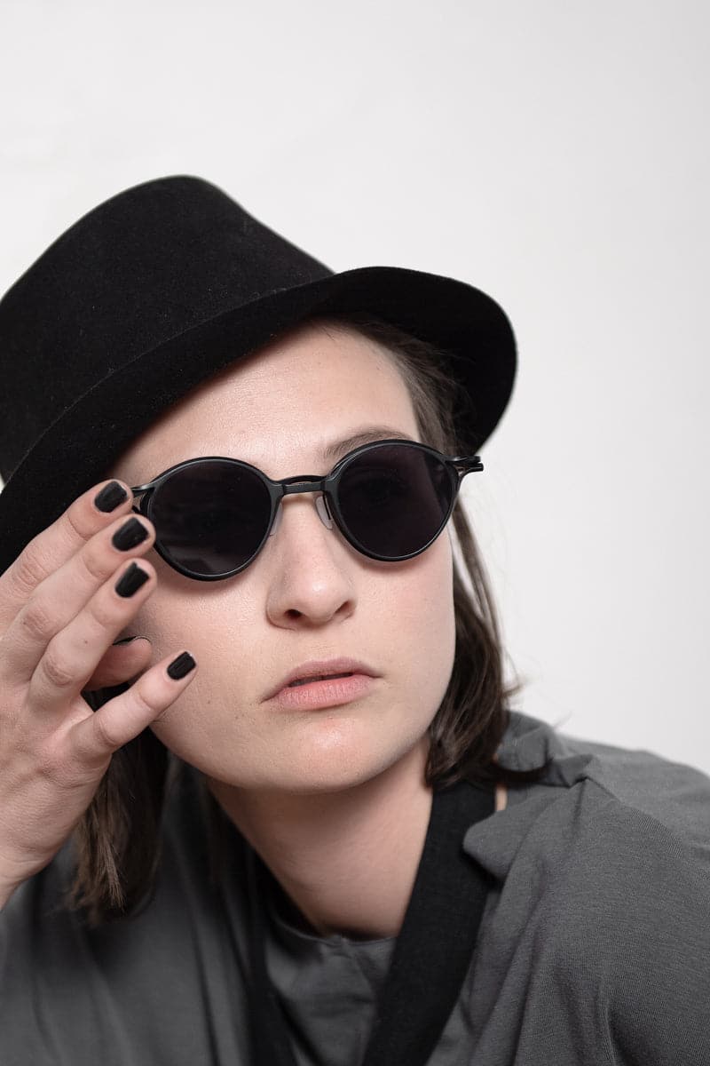 Rigards | RG1038ST | Ovale Sonnenbrille in Schwarz mit Clip On für Damen und Herren