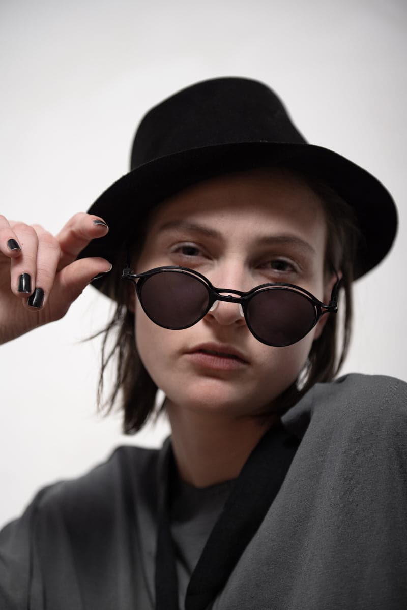 Rigards | RG1038ST | Ovale Sonnenbrille in Schwarz mit Clip On für Damen und Herren