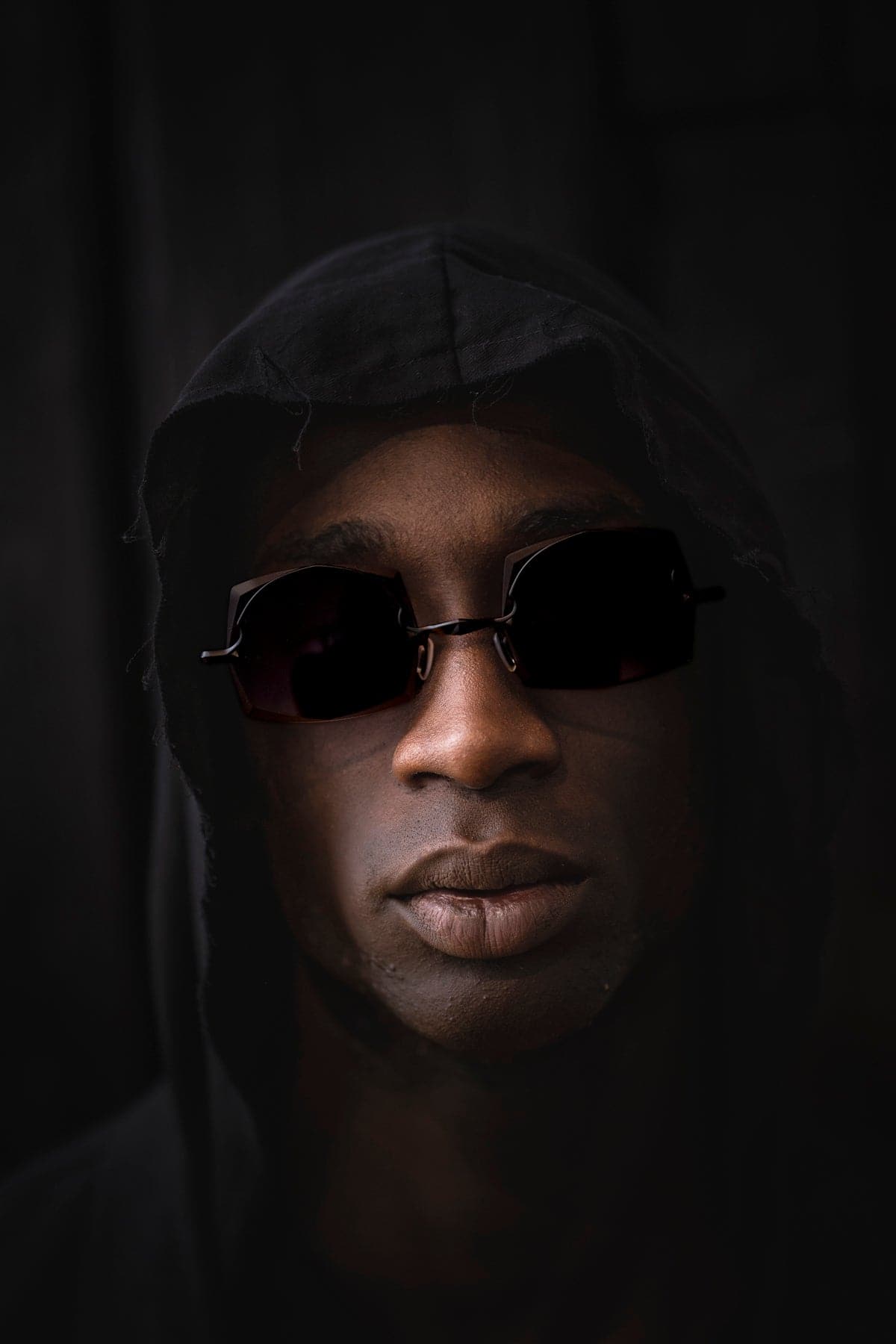 Rigards | RG1049TI | Rechteckige Metall Sonnenbrille für Damen und Herren
