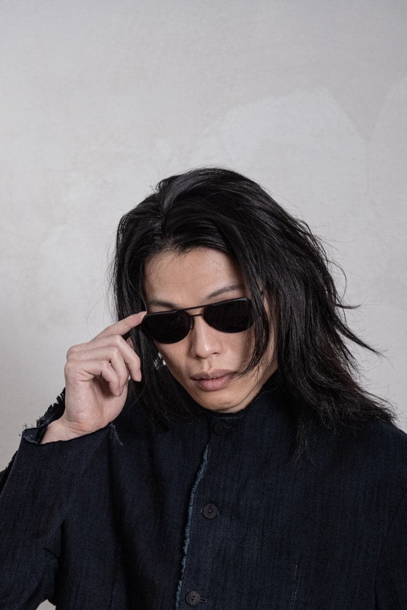 Rigards x Geoffrey B. Small | RG1979GBS | Außergewöhnliche Piloten-Sonnenbrille aus Titanium in schwarz