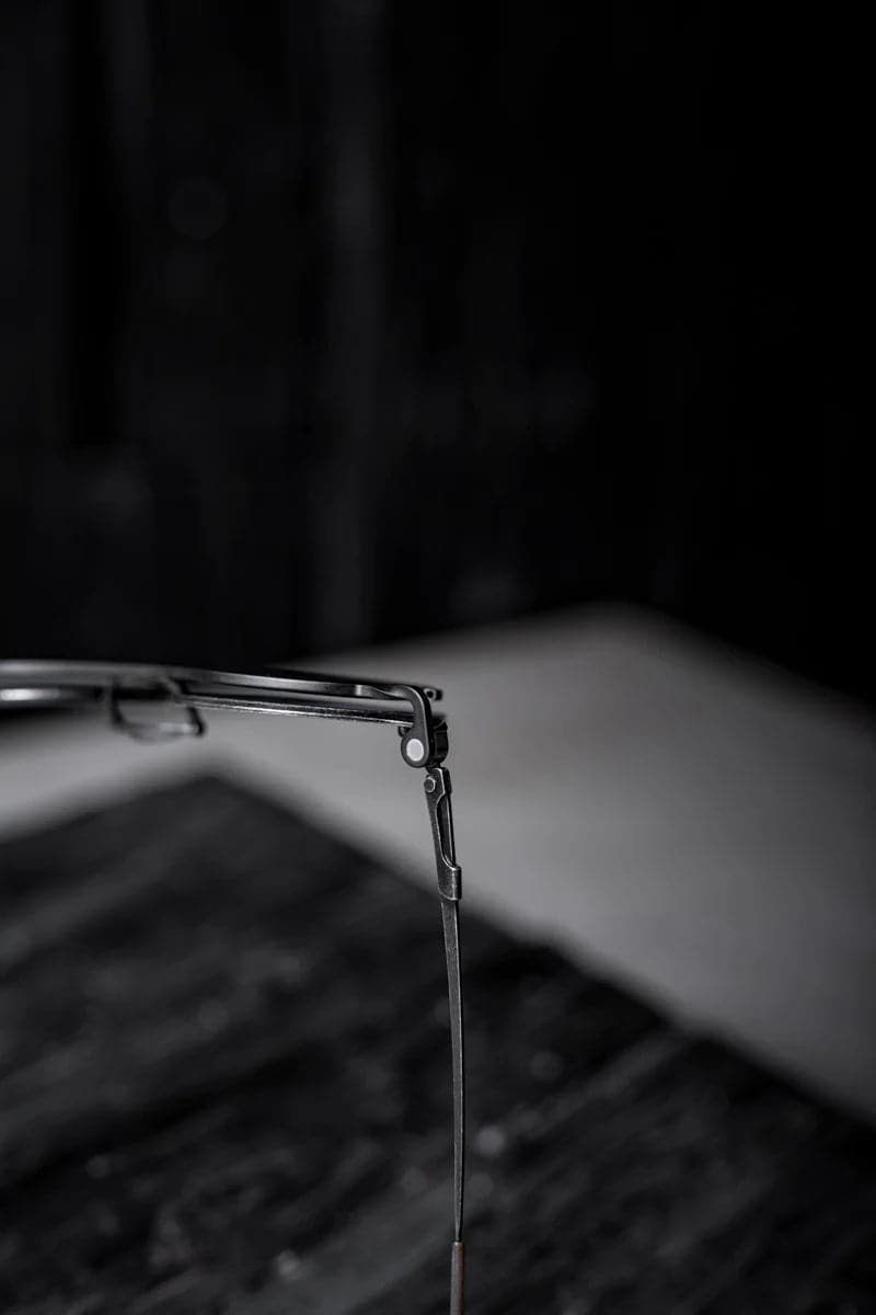 Rigards x The Viridi Anne | RG2001TVA | Außergewöhnliche große, runde Clip On Sonnenbrille in Schwarz