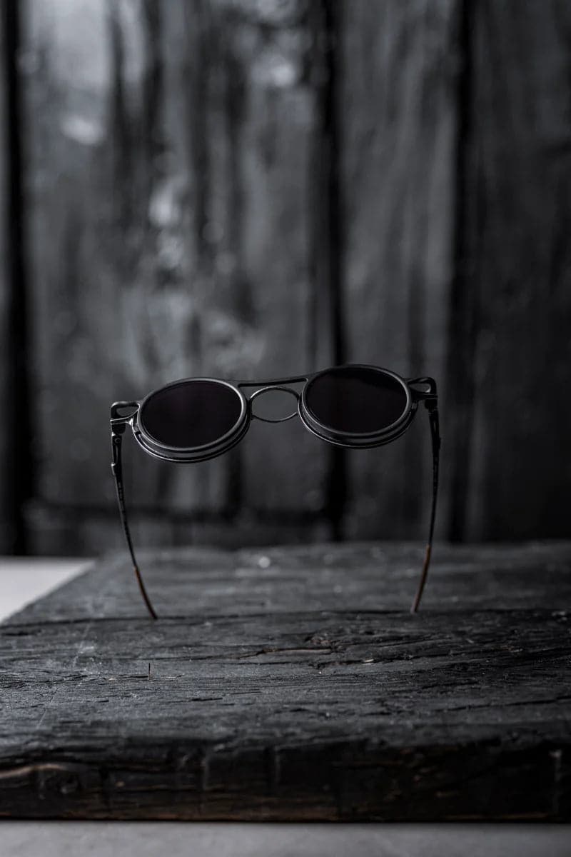 Rigards x The Viridi Anne | RG2001TVA | Außergewöhnliche große, runde Clip On Sonnenbrille in Schwarz