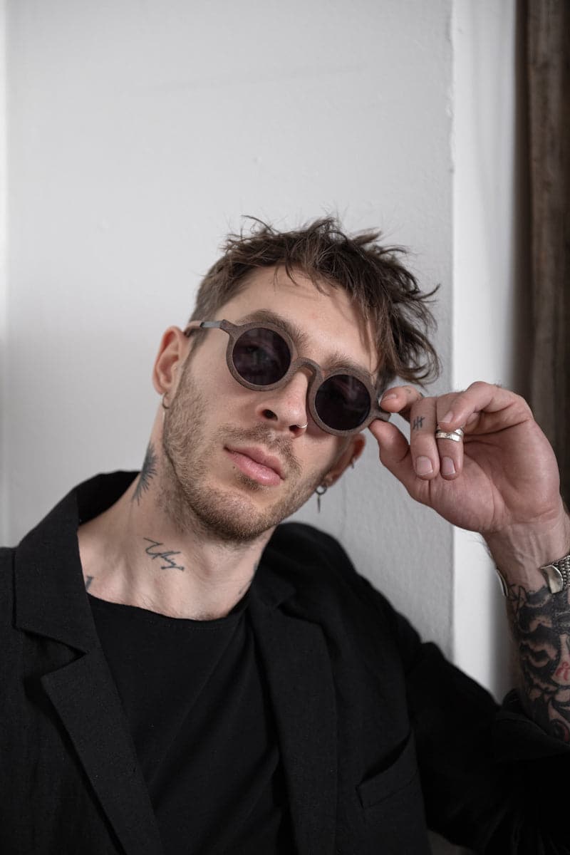 Rigards x Ziggy Chen | RG0161ZCLE | Ungewöhnliche Sonnenbrille aus Horn und Holz in braun