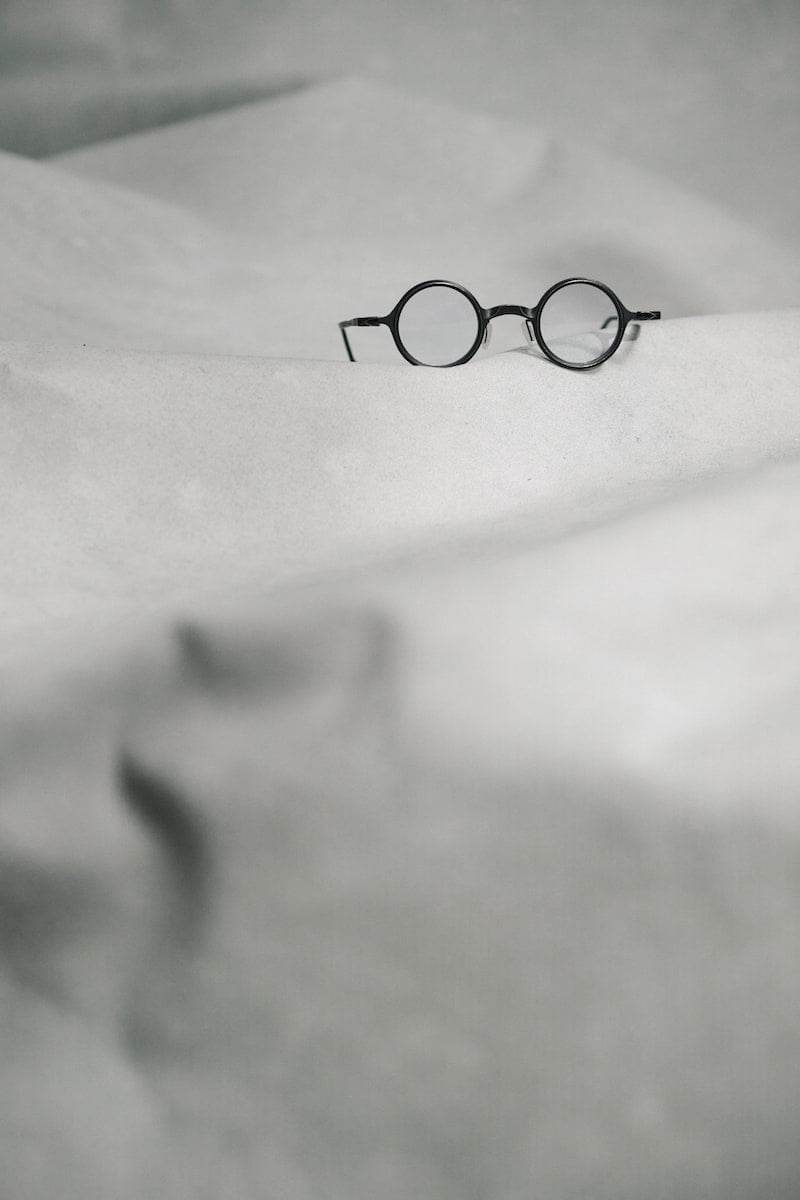 Rigards x Ziggy Chen | RG1911TI | Schwarze Clip On Designer Sonnenbrille für Damen und Herren