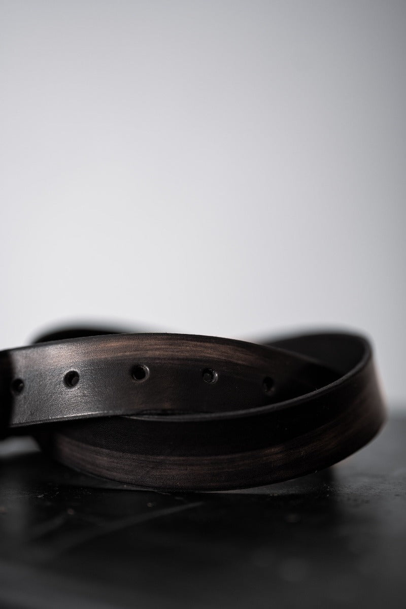 Tagliovivo | 3x7 Buckle | Schmaler Gürtel aus Leder in schwarz