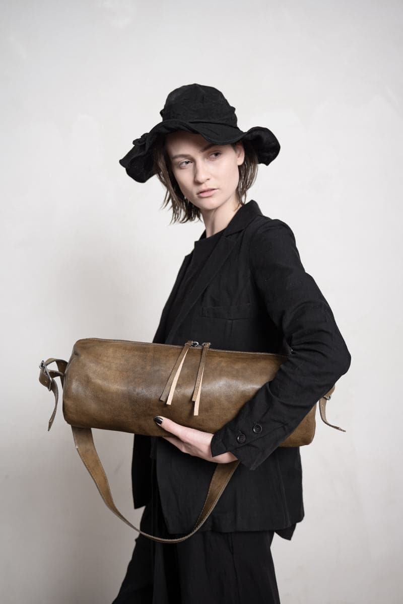 Tagliovivo | Baguette Bag | Baguetteförmige Ledertasche aus Leder in grün