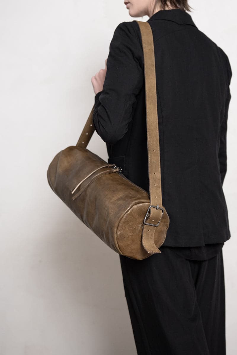 Tagliovivo | Baguette Bag | Baguetteförmige Ledertasche aus Leder in grün