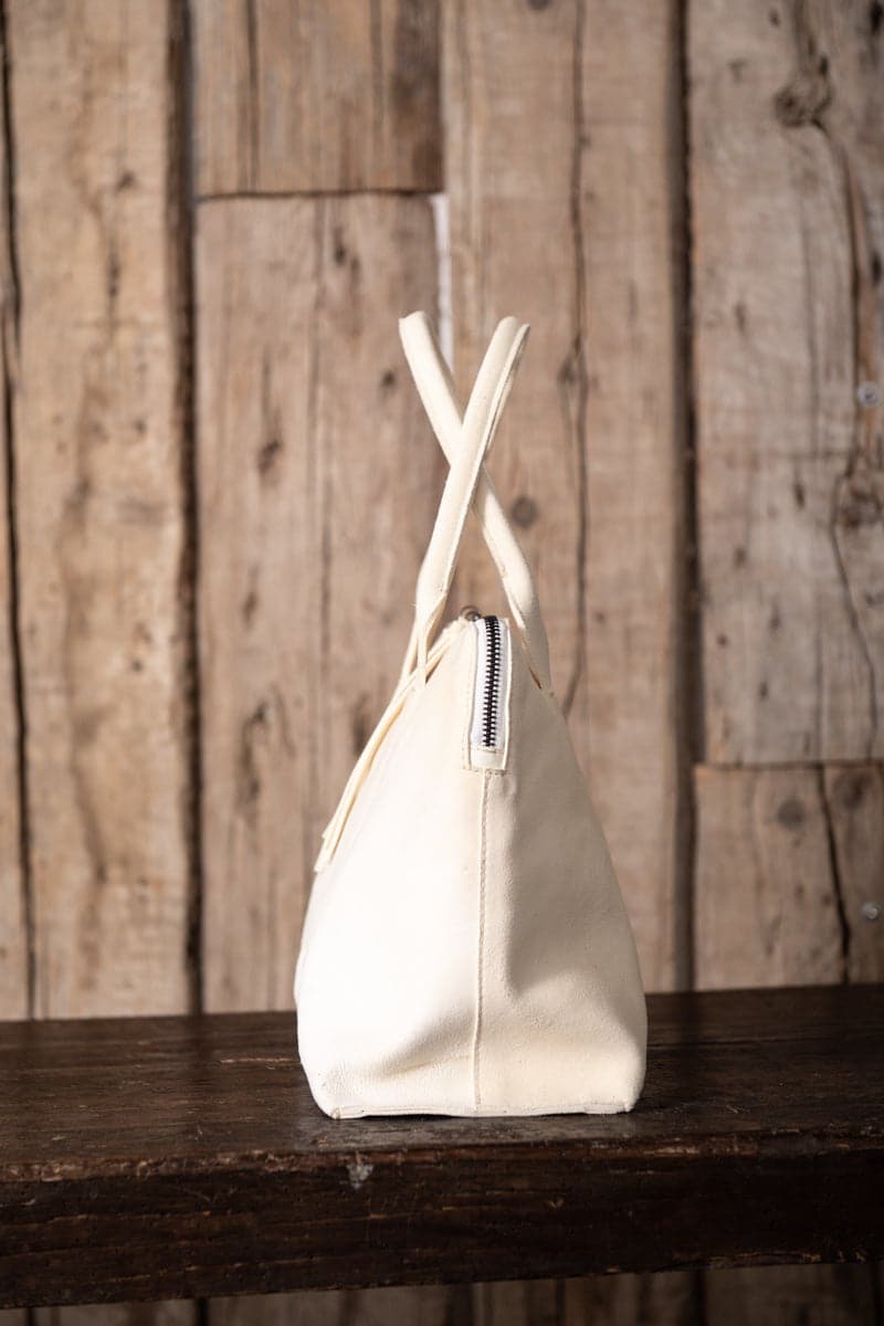 Tagliovivo | Bauletto Bag | Spezielle Tasche aus weißem Rauleder