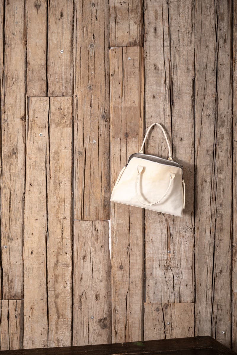 Tagliovivo | Bauletto Bag | Spezielle Tasche aus weißem Rauleder