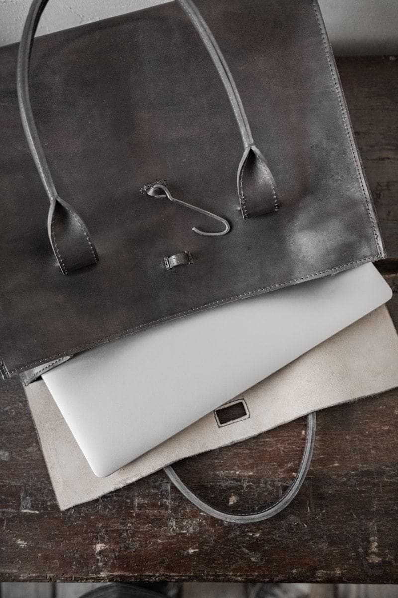 Tagliovivo | Doctor Bag L | Edle und klassische Ledertasche in schwarz-blau