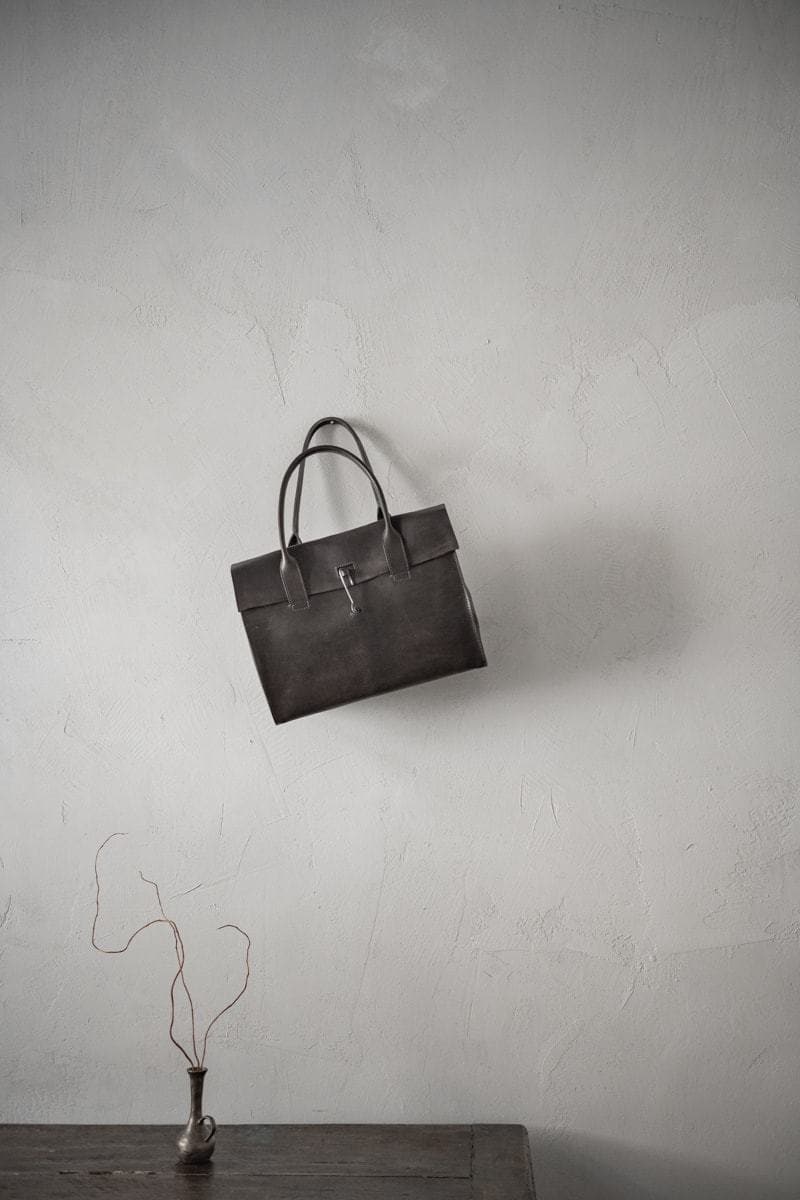 Tagliovivo | Doctor Bag L | Edle und klassische Ledertasche in schwarz-blau