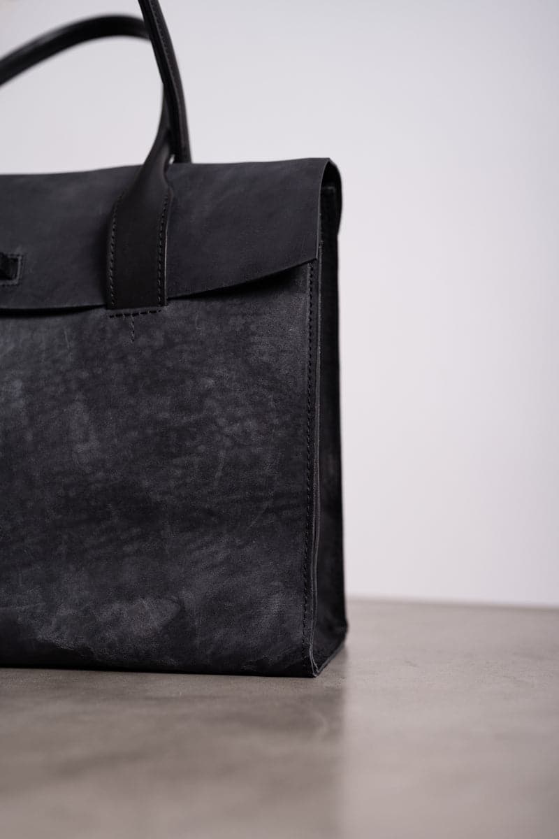 Tagliovivo | Doctor L | Große Ledertasche für Damen in Schwarz in schwarzblau
