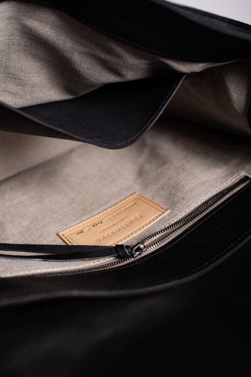 Tagliovivo | Doctor L | Große Ledertasche für Damen in Schwarz in schwarzblau