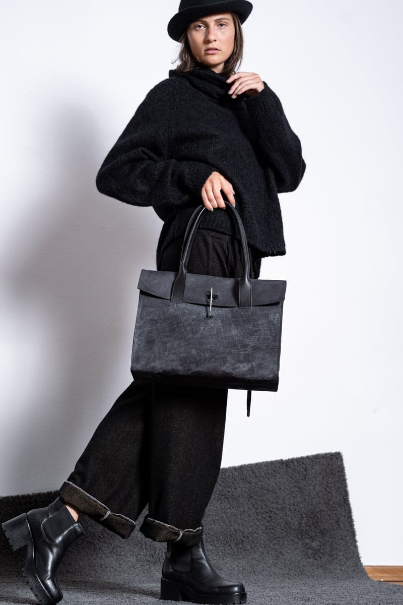 Tagliovivo | Doctor L | Große Ledertasche für Damen in Schwarz in schwarzblau