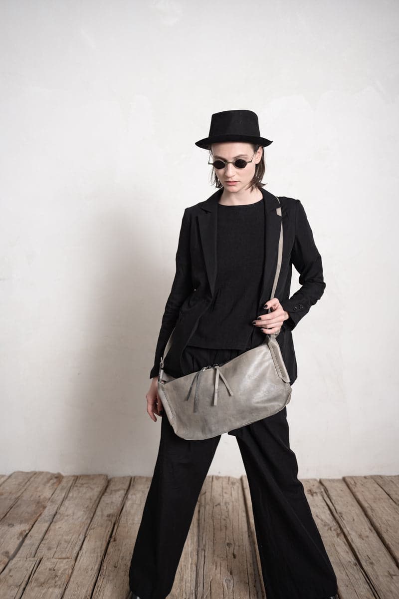 Tagliovivo | Hexagon W | Spezielle kleine Ledertasche in grau